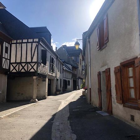 Agreable Maison Au Centre D'Arreau Pour 8 Pers Exterior photo